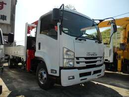九州最大級のトラック専門店！！ダンプ・平ボディ・クレーン車・高所作業車・冷凍車・バンなど、幅広い車種を取り扱っております。まずはお電話にてお問い合わせください。