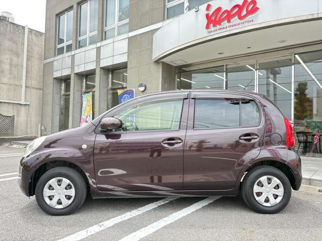 ★納車前点検整備★ご納車前に点検整備を実施させて頂きます！エンジンオイルやオイルエレメントをはじめ、劣化が見られる部品につきましても新品交換後のお渡しとなりますので、安心してお乗り頂けます♪