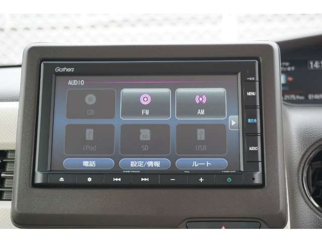 ホンダ純正ナビ搭載ですので、遠距離へのお出かけもお任せ下さい。