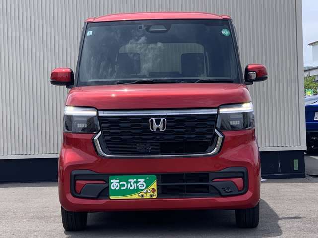 （株）あっぷる関西は業界経験者多数在籍！！新車ディーラー営業・大手中古車ディーラー営業・新車ディーラー整備士など、豊富な知識と経験をお客様の車選びや納車後のサポートをお手伝いさせて頂きます。
