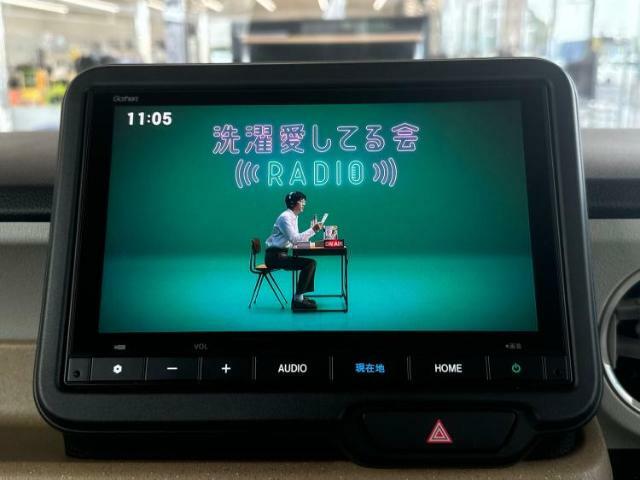 WECARSの展示場では実際に見て、触ってお車をお選びいただけます！知識の豊富な営業スタッフが様々なカーライフをご提案いたします！