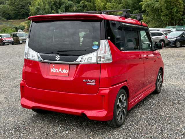 ★画像や動画を見ただけでお車の検討を進める事に抵抗がある方でも気軽に利用できるオンライン商談ならお車の検討はもちろん営業担当や店舗の様子も生中継でご覧いただけますので安心してお車をご検討頂けます。