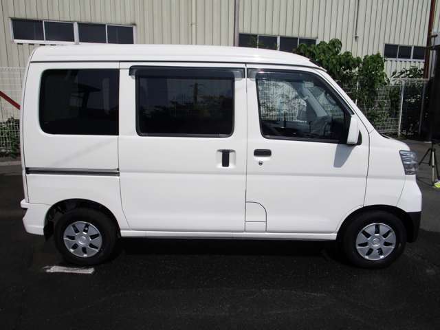 【購入後も安心】当店はご納車後も整備工場・鈑金工場も自社でご用意していますので、修理・整備・事故修理・保険修理・ワンポイント鈑金・鈑金塗装・オールペイント（全塗装）なども対応可能なのでご相談ください！