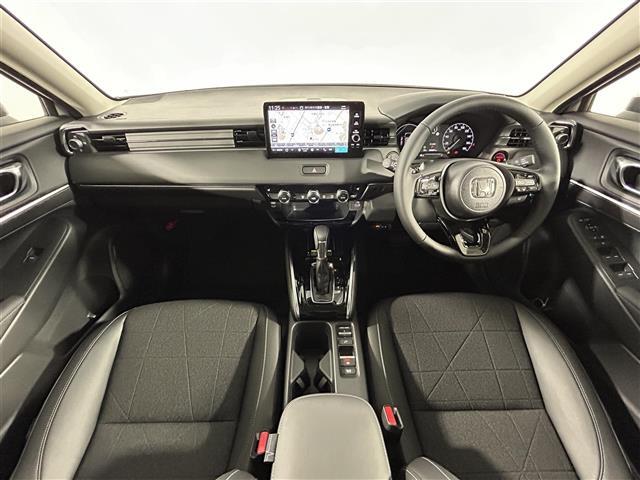 【インパネ全体】全方位で視界が広く、高い目線で運転もしやすいです！