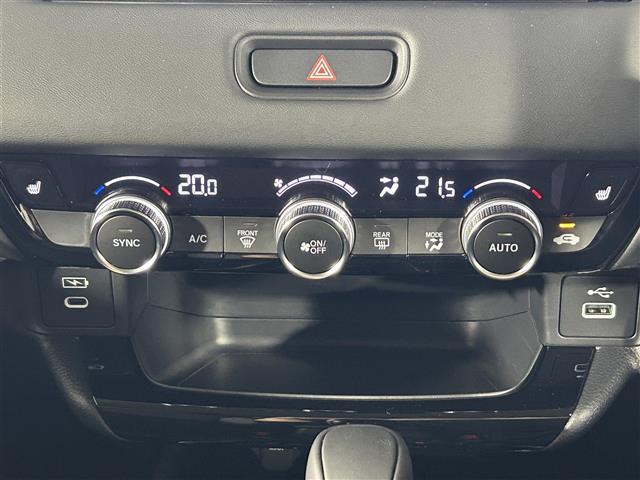 【運転席操作部】快適なドライブを楽しむための機能が装備されています！運転席から触れるので、使いやすいです！除菌プランいれていただくと、さらに清潔で安心していただけます！