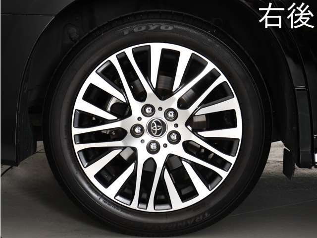 お客様のお好みの新品18インチ、19インチ、20インチホイール装着可能！ダウンサスなどローダウンも取付可能です！ヴァルドやワークなどのメーカー品も取り寄せ可能です！