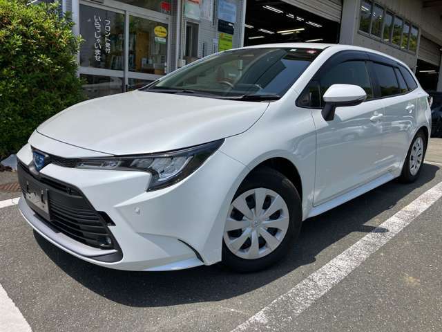 この度は、当社のお車をご覧頂き誠にありがとうございます。お車の状態や、装備の詳細はご連絡ください。担当者がご案内させていただきます