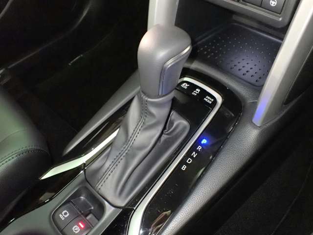 ◆車のスペックや性能はカタログ等を見て頂ければ分かりますが、乗り心地などはお客様自身のご判断となります。当店では駐車場内での『試乗』が可能です。試乗のみのご来店もOKです！◆