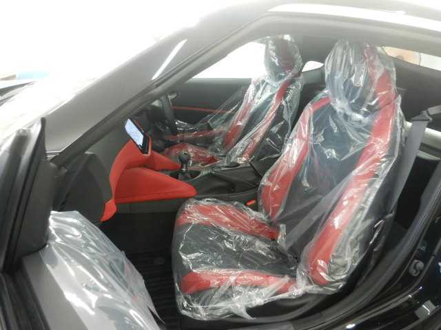 最新の入庫・販売情報などは当社ホームページhttp://www.carparco.comまで☆