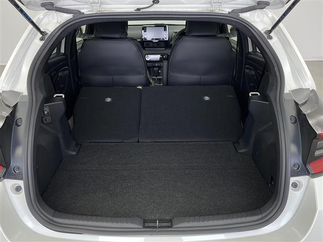 【シートアレンジ】乗せる人数、荷物によってシートをアレンジすれば、ダンボールなどの大きい荷物や、釣り具などの長尺物も載せられそうですね！