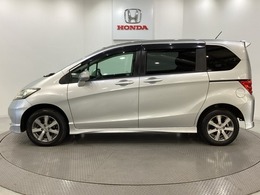 購入後も自社指定整備工場完備でお客様の愛車をしっかりサポート致します！御納車時には安全かつ安心してお乗り頂けるようホンダ専門知識を持つ整備スタッフが点検・整備・装備も説明をしてお渡ししております。