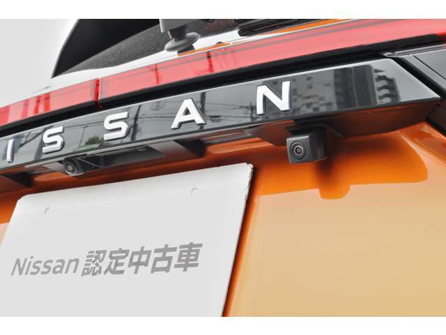 「ディーラーは高い！」というイメージをお持ちですか？当店は、自動車税などの税金からなる「法定費用」などの諸経費を含めた総額表示にてお車をご紹介しております。