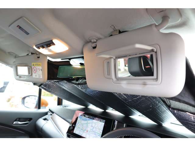 中古車だからボディーコーティングがおすすめ！下地処理が重要なコーティングはもちろんプロの施工でピカピカに仕上げます。濃色車は親水性、淡色車は撥水性のものがオススメ！