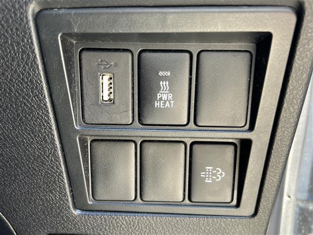 気になる車はすぐにお問い合わせください！画面右側の0066から始まる無料ダイヤルからお問い合わせ下さい！専門スタッフがお車のご質問にお答えいたします！