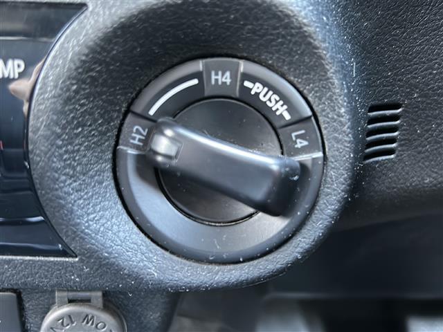 快適なドライブを楽しむための機能が装備されています！運転席から触れるので、使いやすいです！除菌プランいれていただくと、さらに清潔で安心していただけます！