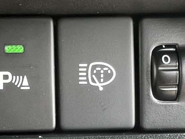 【運転席操作部】快適なドライブを楽しむための機能が装備されています！運転席から触れるので、使いやすいです！除菌プランいれていただくと、さらに清潔で安心していただけます！