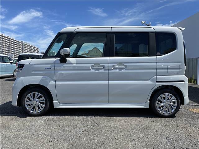 ★★★車をローン購入する場合、ローン完済まで車の所有権をローン会社や販売店が持つことも多いですが、所有権を自分で持っていれば車の売買にも制限がかからないので安心です。★★★