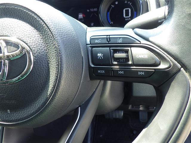 【運転席操作部】『運転席周辺の装備』の画像になります。快適なドライブを楽しむための機能が装備されています！運転席から触れるので使いやすいです！