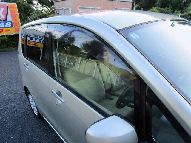 ドアバイザーもございます。