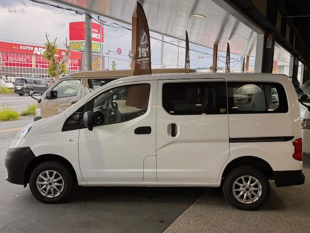 ご来店をご希望される場合は、事前にご検討車輌をご準備してお待ち致しております。※お電話もしくはLINEにて来店予約をお願い致します。