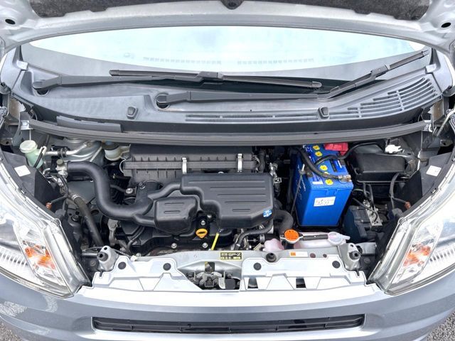 親切・丁寧な専門メカニックスタッフが応対！・車検・点検整備・事故等の修理などアフターサービスも安心。お車のカスタマイズもネクステージのサービススタッフまでご相談ください！