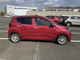 静岡ダイハツの中古車は、展示前に徹底した洗車や室内清掃を実施しております。