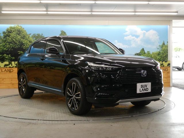 大好評のボディコーティング「弾スプラッシュコート」もご納車までに施工可能。通常のガラスコートと異なる、耐久年数6年の無機質ガラスコーティングが、ボディをキレイな状態に保ってくれます。