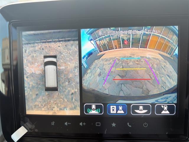 【全周囲カメラ】真上から車を見たようにモニターで確認ができる。是非実際の車で体感してみてください。