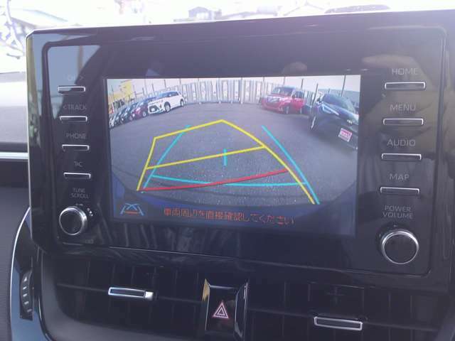 バックカメラ付きますので後方確認も楽々
