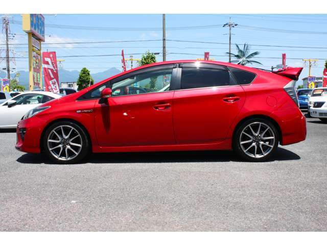 トヨタ プリウス 1.8 S ツーリングセレクション G's 2012年 4.5
