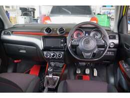 新品ステアリング装着