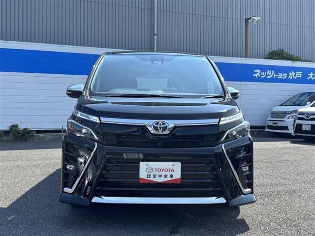 「車両検査証明書」とは…トヨタ認定車両検査員が厳しく検査しています。修復歴はもちろん、わずかな傷も正しくお伝えします。