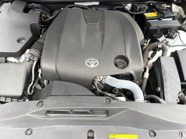親切・丁寧な専門メカニックスタッフが応対！・車検・点検整備・事故等の修理などアフターサービスも安心。お車のカスタマイズもネクステージのサービススタッフまでご相談ください！