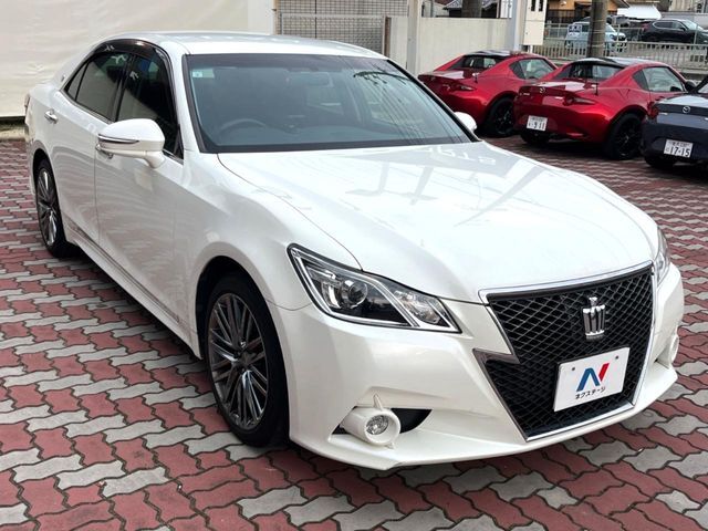 大好評のボディコーティング「弾スプラッシュコート」もご納車までに施工可能。通常のガラスコートと異なる、耐久年数6年の無機質ガラスコーティングが、ボディをキレイな状態に保ってくれます。