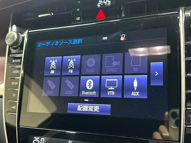 純正9型ナビを装備！フルセグTV CD DVD Bluetooth搭載！