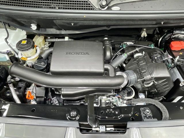 親切・丁寧な専門メカニックスタッフが応対！・車検・点検整備・事故等の修理などアフターサービスも安心。お車のカスタマイズもネクステージのサービススタッフまでご相談ください！
