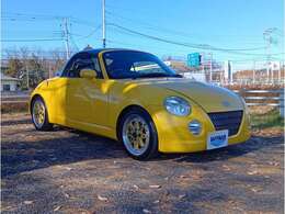 又、展示場にないお車でも全国からお客様のご希望するお車をお探しします。セーフティローダーも完備して、万が一のときも迅速対応します。