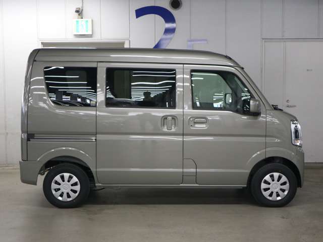 毎日新規物件入庫！3500台の高品質車をぜひとも、ご自身の目で直接ご覧になって、ご実感下さい、自身を持ってお勧めいたします。