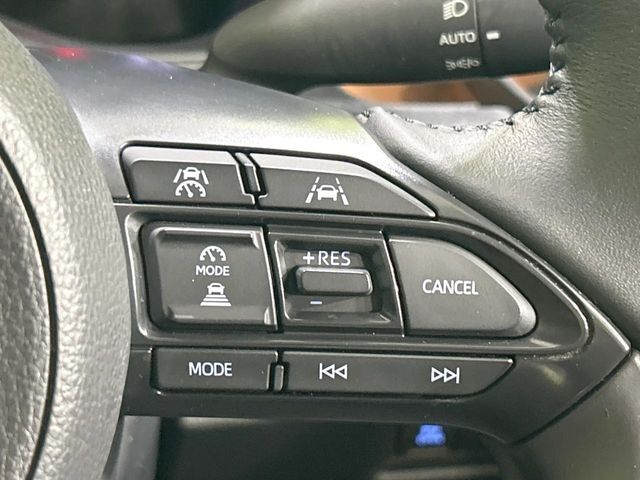 【ステアリングスイッチ】運転中、前方から目線をそらすことなく、オーディオ等の操作が可能な便利機能！安心＆快適なドライブを演出してくれます♪