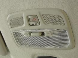 緊急時の通報がボタン操作ひとつで出来るのはもちろん、ドアロックやハザードランプの消灯などをスマートフォンアプリからおこなえる　スズキコネクト車です。　※ご利用には、別途手続きが必要です。