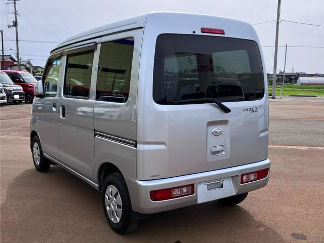 【ポケットカーズが選ばれるワケ】☆☆　コーティング　☆☆　ボディについた虫から水アカまで愛車の汚れを隅々までキレイにします！