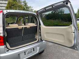 【車両所在地】 大阪府枚方市三栗2丁目3-1