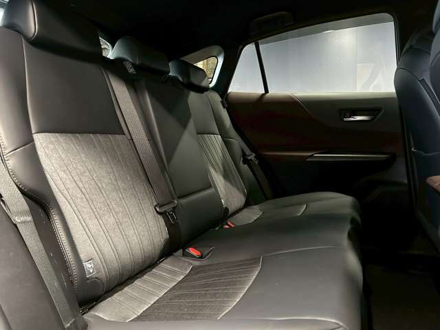 車内もキレイで嫌な臭いもありません☆車内の臭い、汚れが気になる方は内装のスチームクリーナーも施工可能です♪
