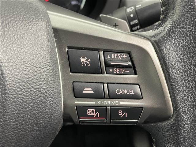 【運転席操作部】快適なドライブを楽しむための機能が装備されています！運転席から触れるので、使いやすいです！除菌プランいれていただくと、さらに清潔で安心していただけます！