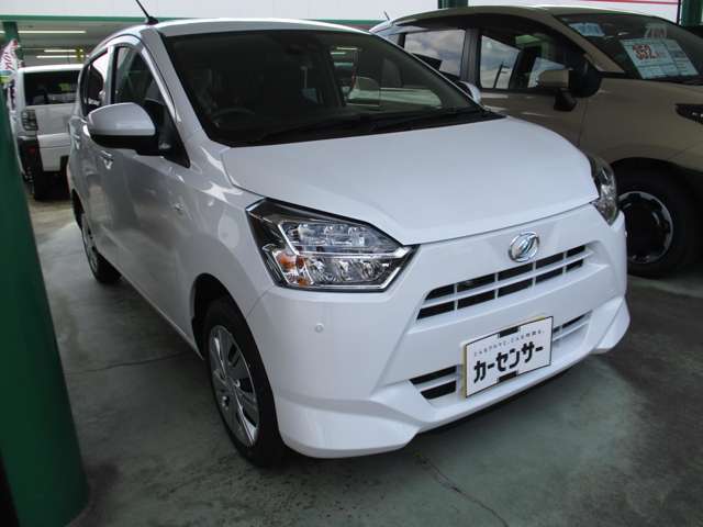 新車各メーカー取扱いしてます、販売センターには距離の少ない車、4WD車、登録落ちの車など、多数取り揃えております、又お客様のご希望の中古車もお探しできますので、ご用命下さい。