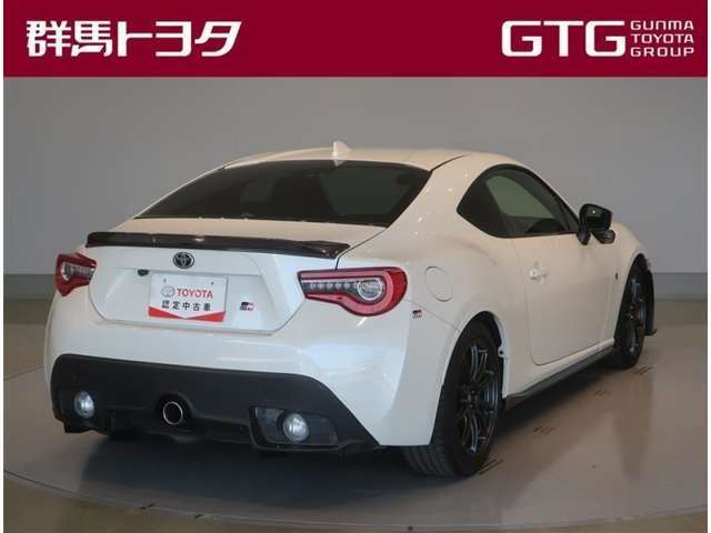 トヨタ認定中古車ですので、室内まるごとクリーニング済でニオイもリフレッシュ！また、認定検査員がチェックし、修復歴はもちろん、細かいキズも付属の車両検査証明書で確認できますので安心ですね♪
