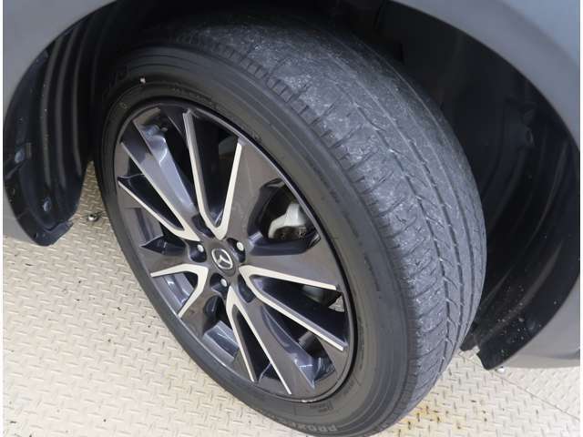 215/50R18タイヤ＋純正アルミホイール