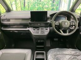 グループ総在庫数約30，000台！！全国の系列店からメーカー・車種問わずご紹介出来るので、あなたにピッタリのお車が見つかるはずです♪まずはお問い合わせ下さい☆