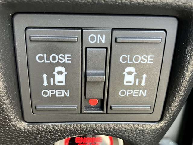 ◆電動スライドドア◆運転席からも開閉ができます