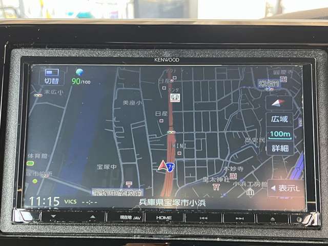 使い勝手の良いタッチパネル社外ナビ